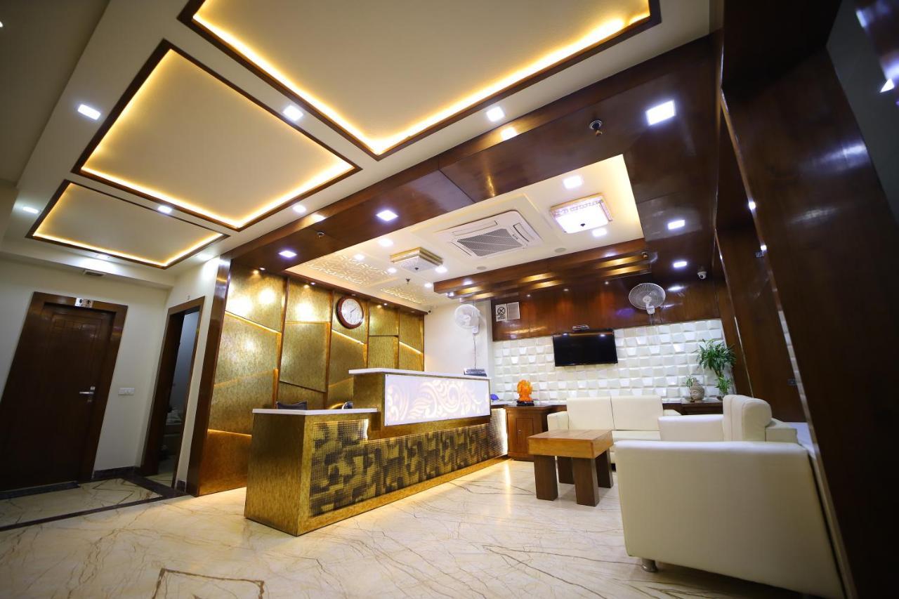 Hotel Royal Phoenix Agra  Esterno foto