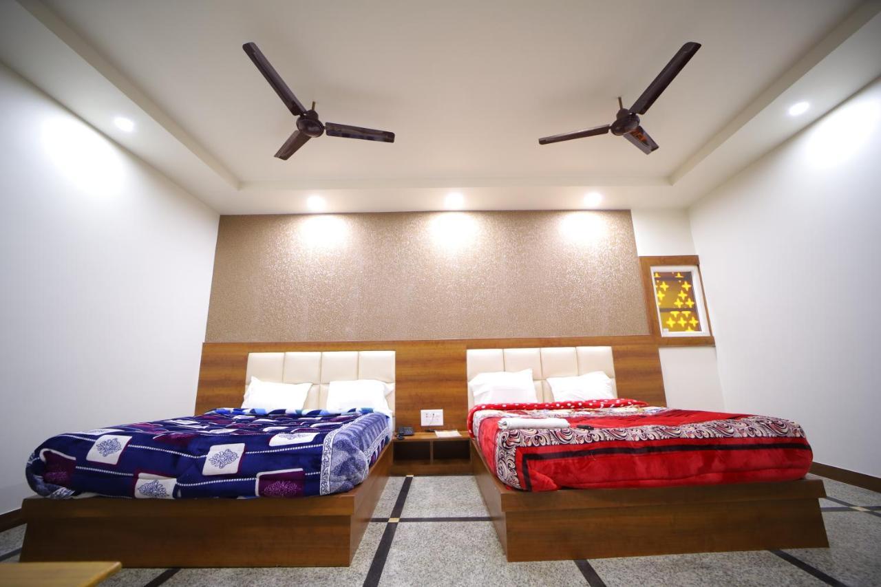 Hotel Royal Phoenix Agra  Esterno foto