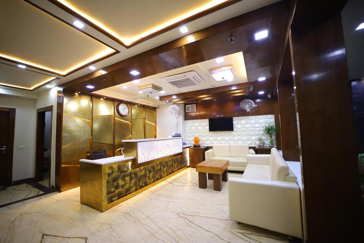 Hotel Royal Phoenix Agra  Esterno foto